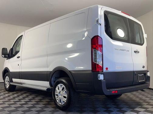Oxford White 2024 Ford Transit-250 Base