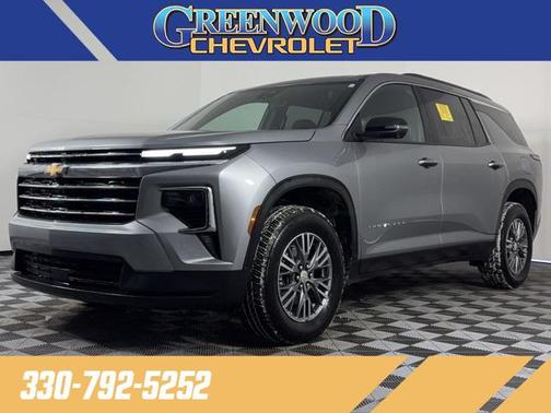 2025 Chevrolet Traverse LT