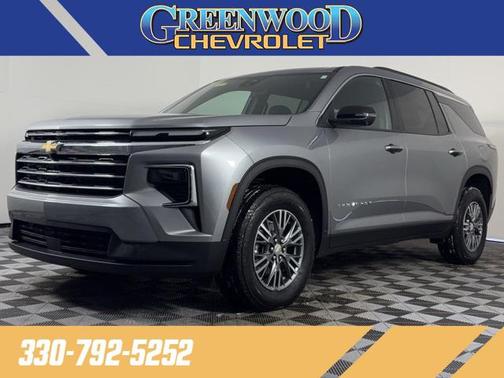 2025 Chevrolet Traverse LT