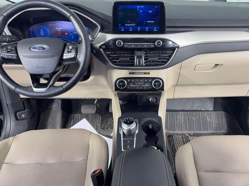 Carbonized Gray Metallic 2021 Ford Escape SEL
