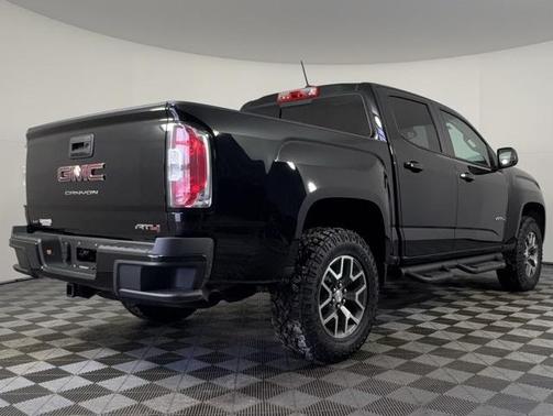 2022 GMC Canyon AT4
