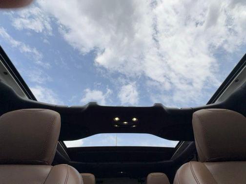 Bright White Clearcoat 2021 Jeep Wrangler Unlimited Sahara