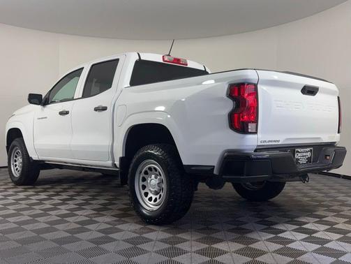 Summit White 2023 Chevrolet Colorado WT