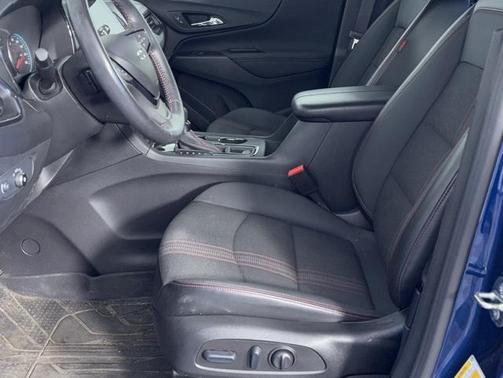 2022 Chevrolet Equinox FWD RS