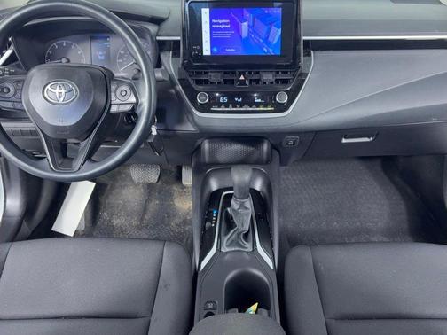 Ice Cap 2024 Toyota Corolla LE