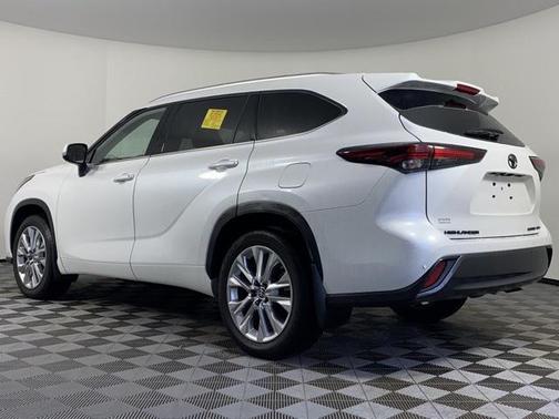 2024 Toyota Highlander Limited