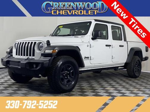 2021 Jeep Gladiator Sport