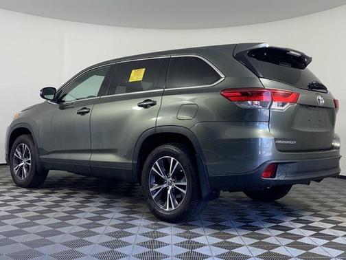 2019 Toyota Highlander LE Plus