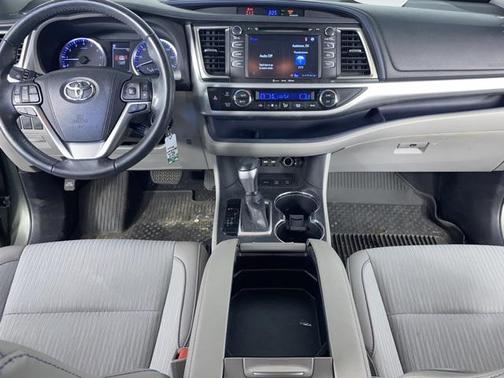 2019 Toyota Highlander LE Plus