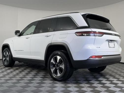 2023 Jeep Grand Cherokee 4xe Base