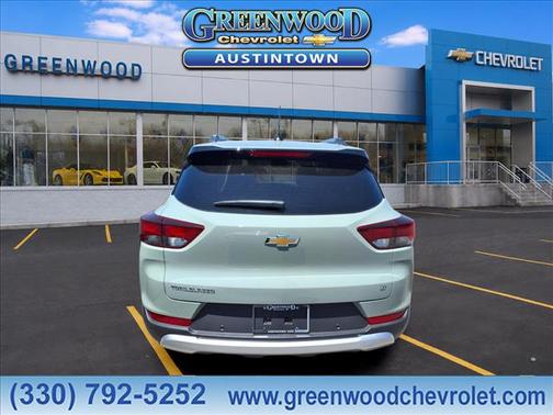 Cacti Green 2026 Chevrolet Trailblazer LT