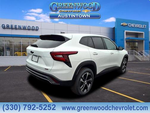 Summit White 2026 Chevrolet Trax FWD 1RS