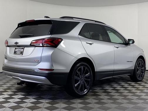 2022 Chevrolet Equinox FWD RS