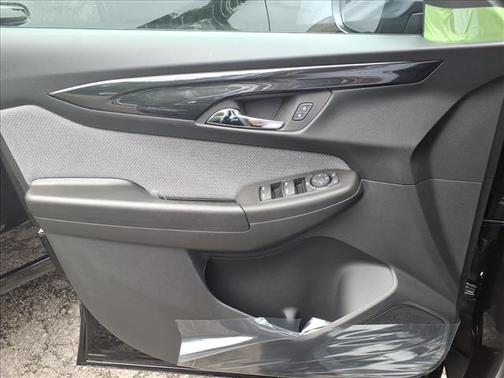 Mosaic Black Metallic 2026 Chevrolet Trailblazer LT