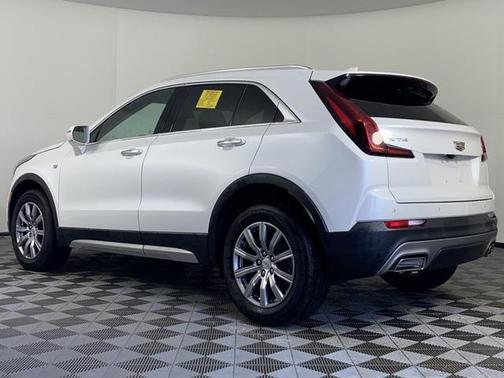2021 Cadillac XT4 Premium Luxury