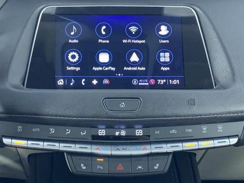 2021 Cadillac XT4 Premium Luxury