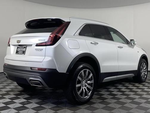 2021 Cadillac XT4 Premium Luxury