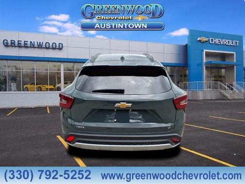 2025 Chevrolet Trax LT