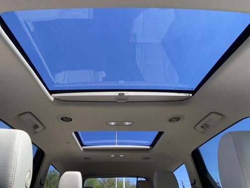 2023 Buick Enclave Essence AWD