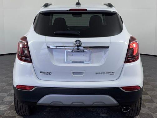 Summit White 2022 Buick Encore Preferred