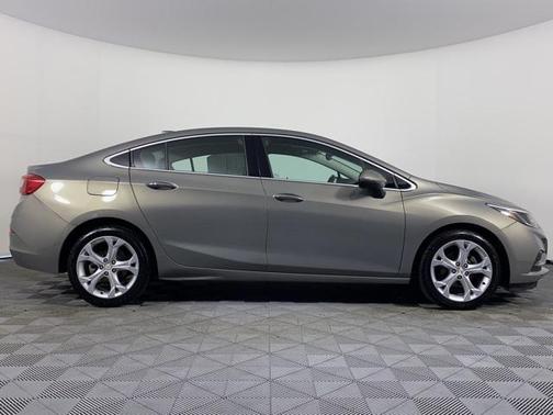 2017 Chevrolet Cruze Premier
