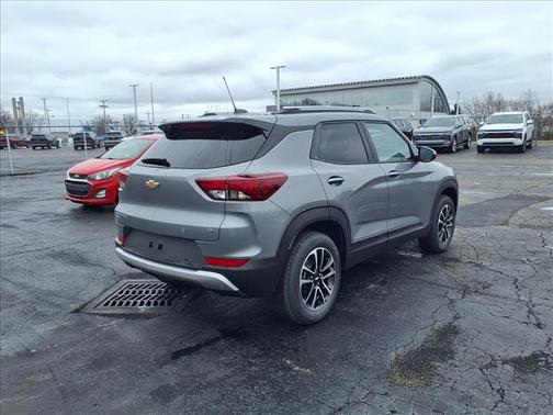 Sterling Gray Metallic 2026 Chevrolet Trailblazer LT