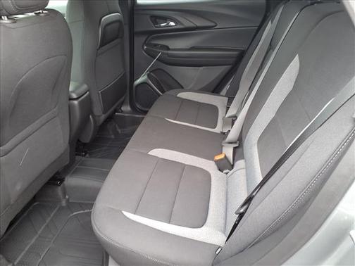 Sterling Gray Metallic 2026 Chevrolet Trailblazer LT