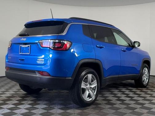 Laser Blue Pearlcoat 2022 Jeep Compass Latitude