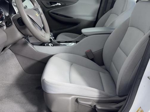 2022 Chevrolet Malibu 1LS