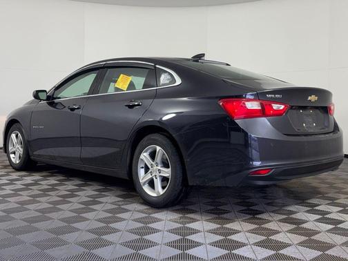 2022 Chevrolet Malibu 1LS