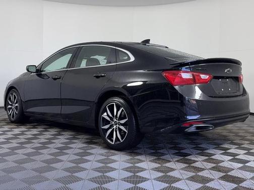 2024 Chevrolet Malibu FWD RS