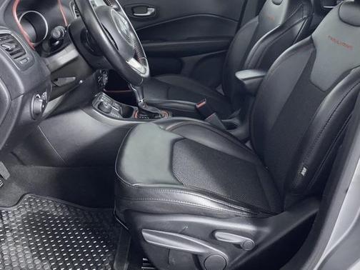 2020 Jeep Compass Trailhawk