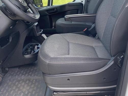 2023 RAM ProMaster 2500 Base
