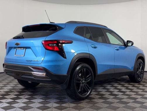 Marina Blue Metallic 2025 Chevrolet Trax FWD ACTIV