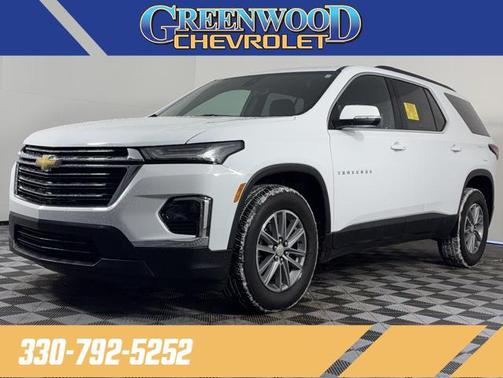 2023 Chevrolet Traverse LT Cloth