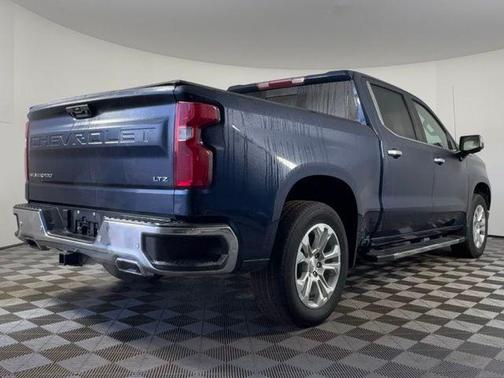 Northsky Blue Metallic 2022 Chevrolet Silverado 1500 LTZ