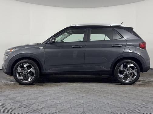 2024 Hyundai VENUE Limited