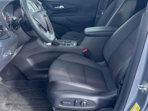 Sterling Gray Metallic 2023 Chevrolet Equinox FWD RS