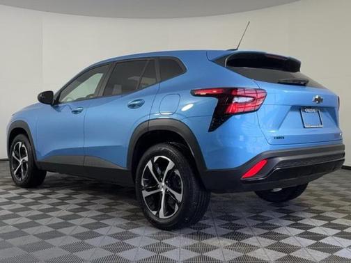 2025 Chevrolet Trax FWD 1RS