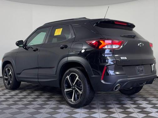 Mosaic Black Metallic 2023 Chevrolet Trailblazer RS