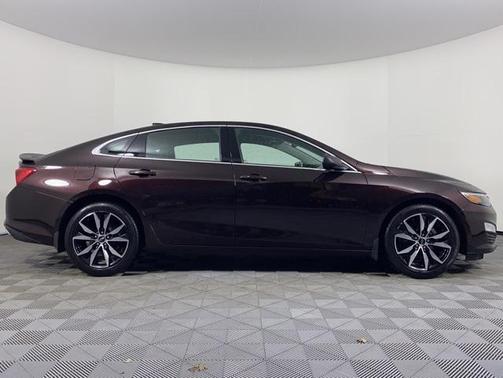2021 Chevrolet Malibu FWD RS