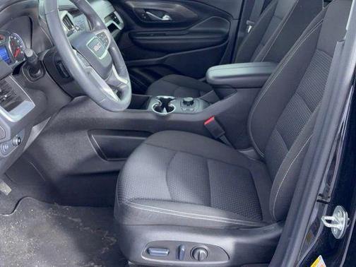 Ebony Twilight Metallic 2023 GMC Terrain SLE