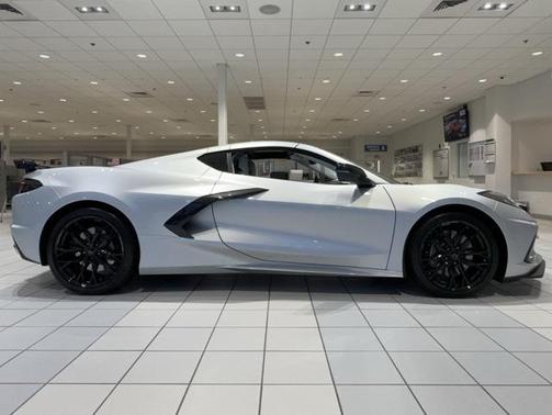 2026 Chevrolet Corvette Stingray w/3LT