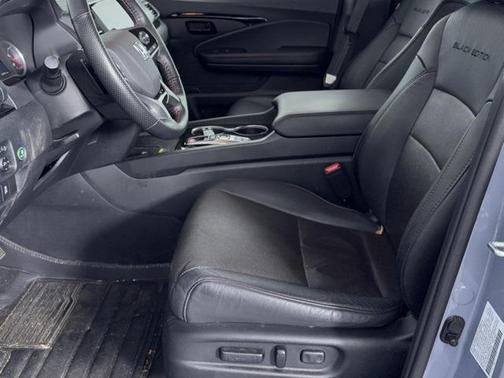 2024 Honda Passport AWD Black