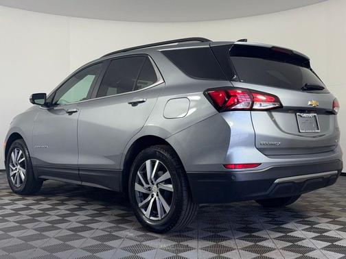 Sterling Gray Metallic 2023 Chevrolet Equinox 1LT