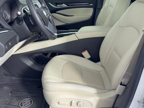White Frost Tricoat 2023 Buick Enclave Essence FWD