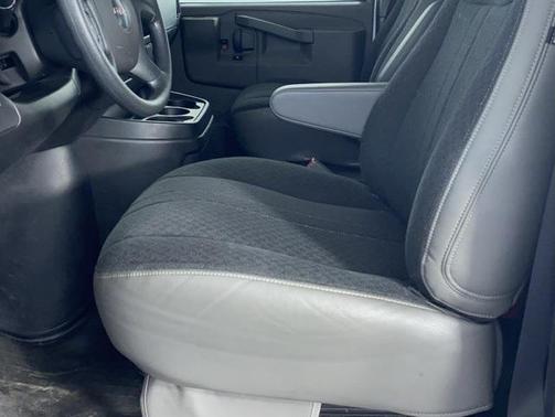 2023 GMC Savana 2500 Work Van