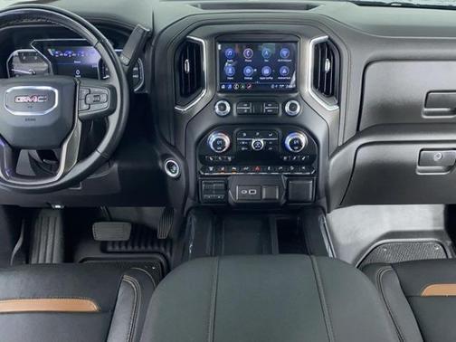 2023 GMC Sierra 2500 AT4