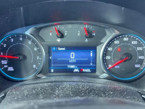 Radiant Red Tintcoat 2023 Chevrolet Equinox 1LT