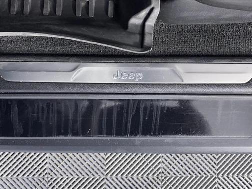 2021 Jeep Grand Cherokee Limited X